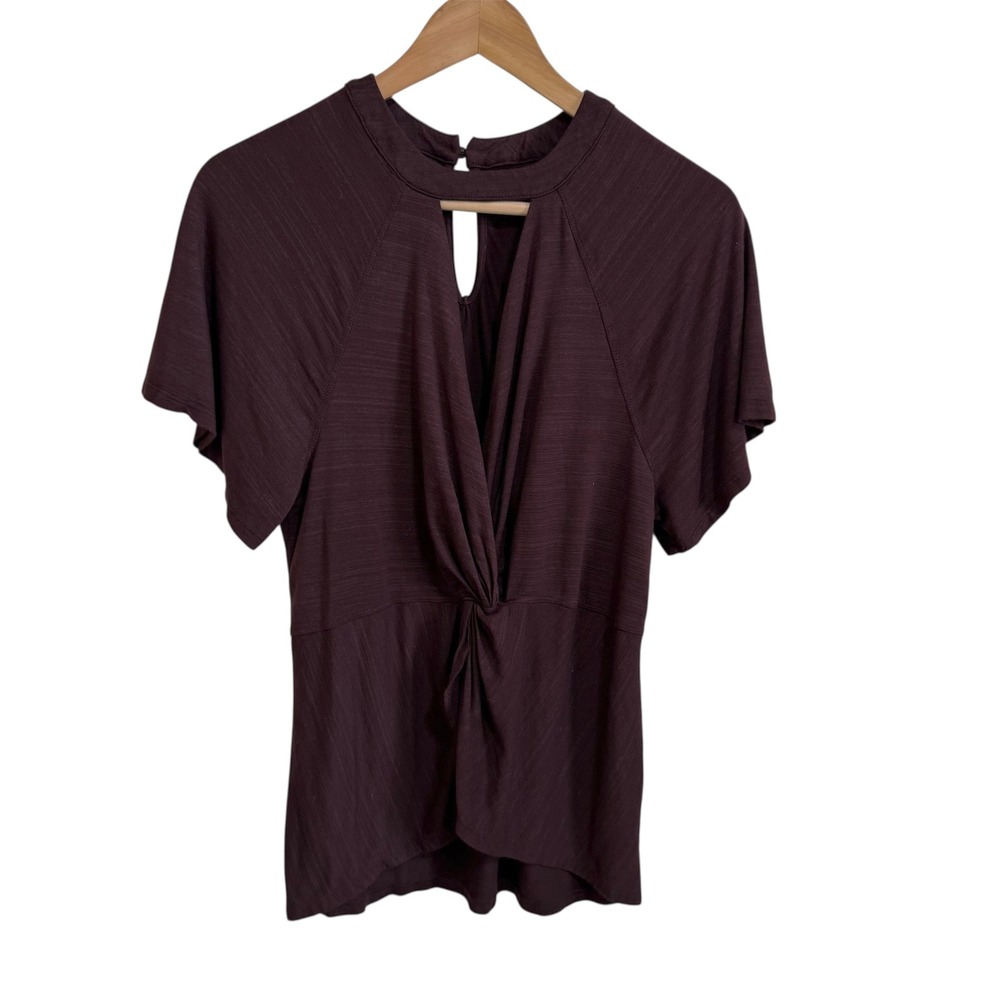 Maurices Twist Front Plum Keyhole Top Women's Size Small